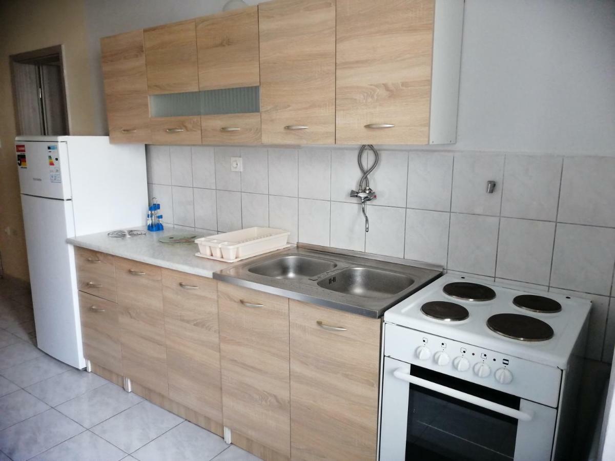 Apartment Micaela Pula Bagian luar foto